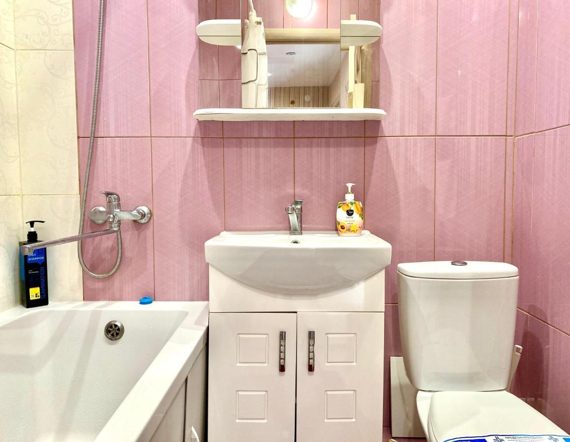 Apartpoltava Елегантна Квартира В Новобудові,Біля Каштанової Алеї, Центр Міста, Звітна Документація Extérieur photo